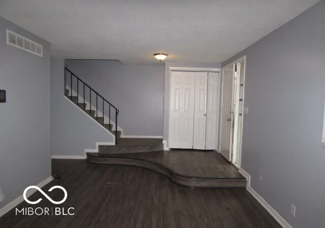 5th image of 8123 E 20Th St, Indianapolis, IN 46219 | MLS# 22102690