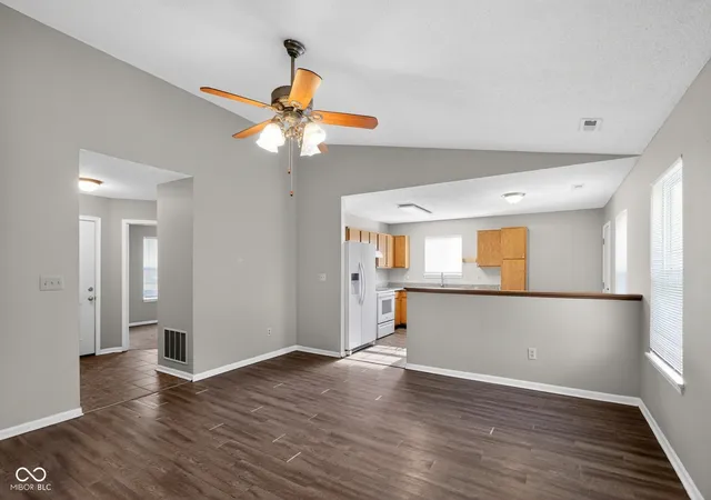 4th image of 18057 Sanibel Cir, Westfield, IN 46062 | MLS# 22102691