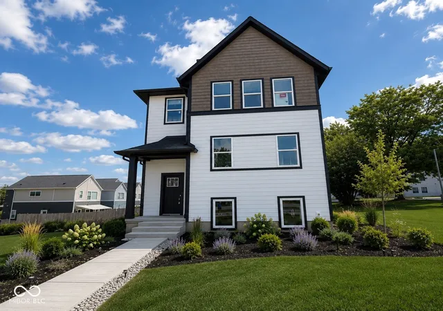 2nd image of 71 Steeples Blvd, Indianapolis, IN 46222 | MLS# 22102732