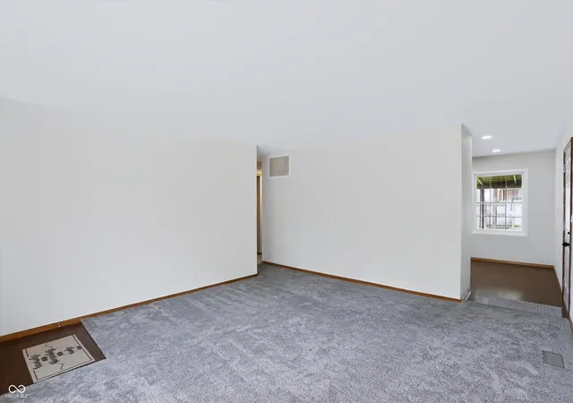5th image of 7856 Wysong Dr, Indianapolis, IN 46219 | MLS# 22102741