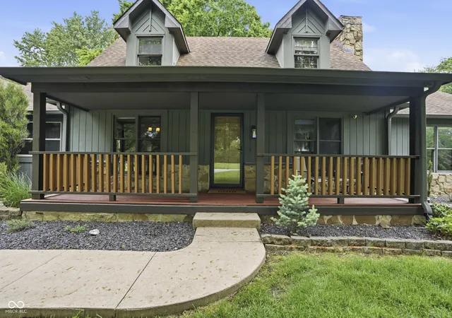 Homes for sale in Indianapolis, IN | 719 Bakeway Ct, Indianapolis, IN 46231 | MLS# 22102791