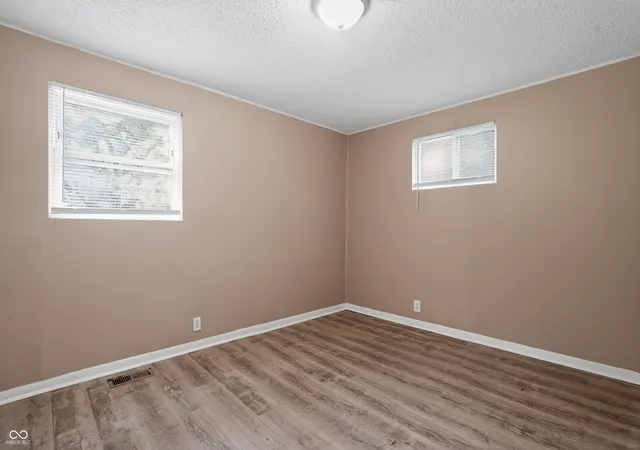 Homes for sale in Indianapolis, IN | 7402 E 46Th St, Indianapolis, IN 46226 | MLS# 22102800