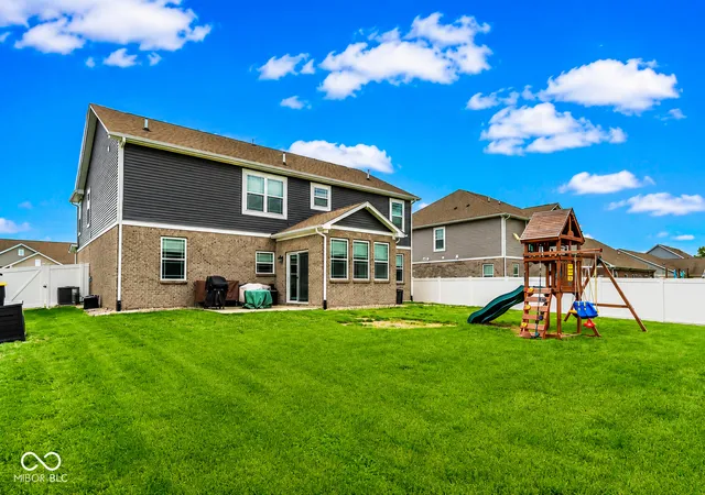 3rd image of 3330 S Cordell Rd, New Palestine, IN 46163 | MLS# 22102838