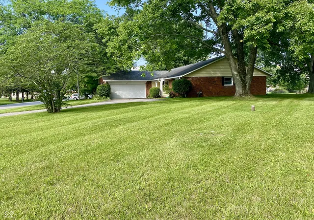 Homes for sale in Brownsburg, IN | 6453 Walnut Wy, Brownsburg, IN 46112 | MLS# 22102844