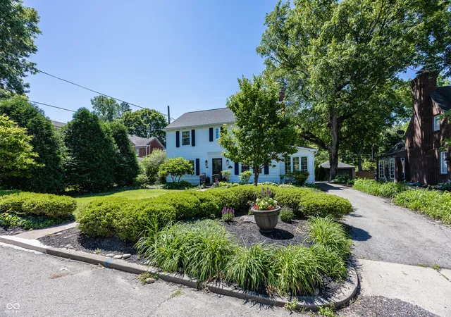 1st image of 415 E 45th St, Indianapolis, IN 46205 | MLS# 22102852