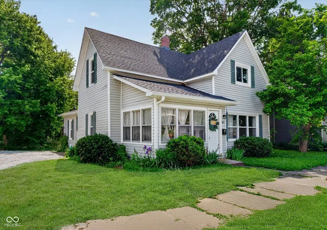 Homes for sale in Tipton, IN | 461 N Main St, Tipton, IN 46072 | MLS# 22102872
