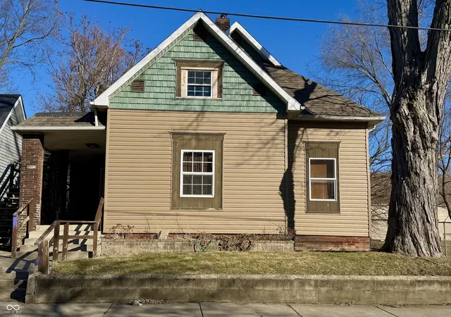 Homes for sale in Muncie, IN | 610 S Council St, Muncie, IN 47305 | MLS# 22102879