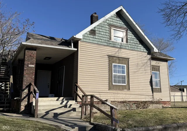 Homes for sale in Muncie, IN | 610 S Council St, Muncie, IN 47305 | MLS# 22102879