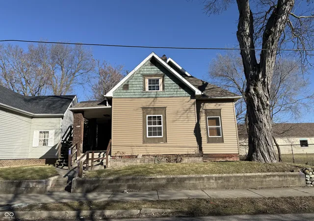 Homes for sale in Muncie, IN | 610 S Council St, Muncie, IN 47305 | MLS# 22102879