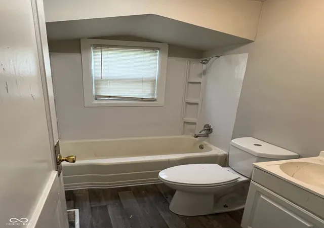 3rd image of 930 N Kealing Ave, Indianapolis, IN 46201 | MLS# 22102890