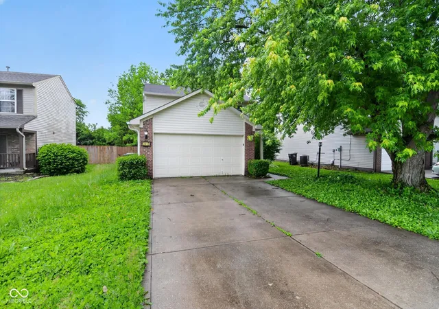 2nd image of 3413 W 52nd St, Indianapolis, IN 46228 | MLS# 22102907