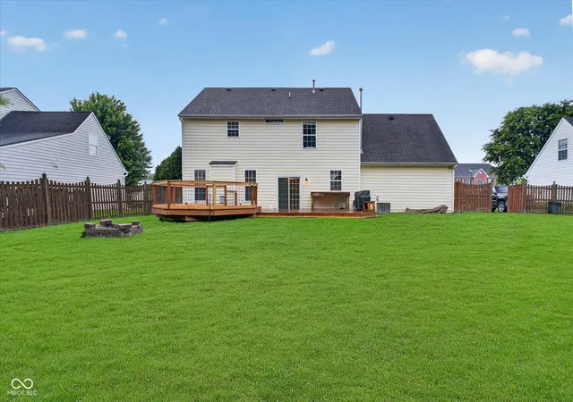 Homes for sale in Plainfield, IN | 6844 Russet Dr, Plainfield, IN 46168 | MLS# 22102918