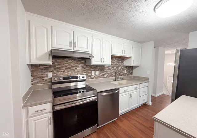 Photo 1 of Single family home for sale at 918 Bremerton Dr, Indianapolis, IN 46229 | MLS# 22102959 | Listing updated on 2026-09-24