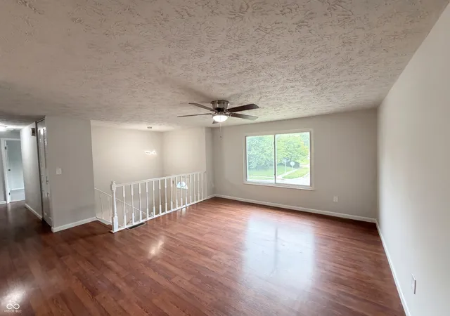 Photo 2 of Single family home for sale at 918 Bremerton Dr, Indianapolis, IN 46229 | MLS# 22102959 | Listing updated on 2026-09-24