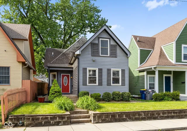 1st image of 523 Parkway Ave, Indianapolis, IN 46203 | MLS# 22102983