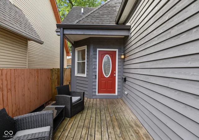 3rd image of 523 Parkway Ave, Indianapolis, IN 46203 | MLS# 22102983