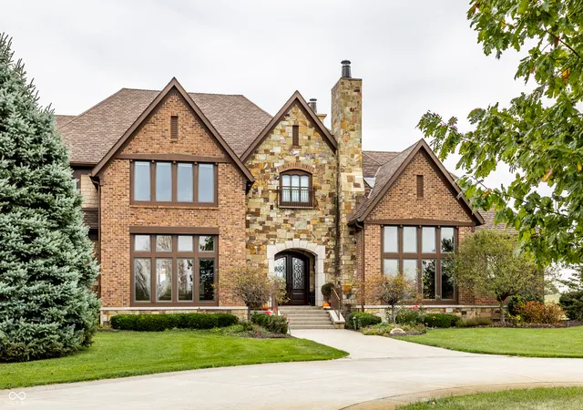 Photo 3 of Mansion for sale at 12318 E 196th Street, Noblesville, IN 46060 | MLS# 22102985 | Listing updated on 2026-06-11