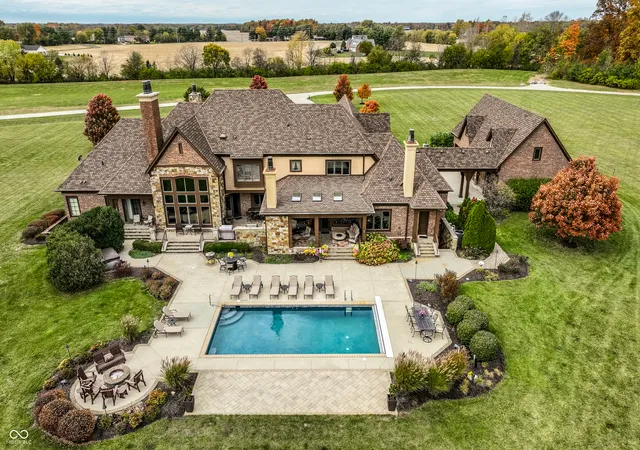 Photo 4 of Single family home for sale at 12318 E 196th Street, Noblesville, IN 46060 | MLS# 22102985 | Listing updated on 2026-06-11