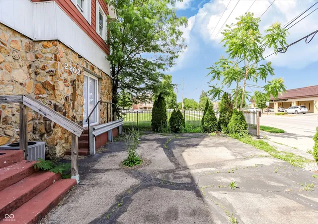 4th image of 2202 N Illinois St, Indianapolis, IN 46208 | MLS# 22103037