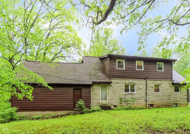2nd image of 1609 E Woodland Dr, Bloomington, IN 47408 | MLS# 22103039