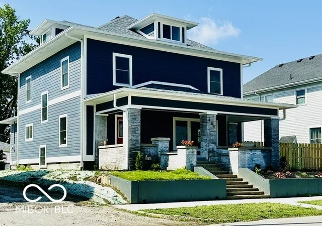 1st image of 409 E Washington St, Lebanon, IN 46052 | MLS# 22103089
