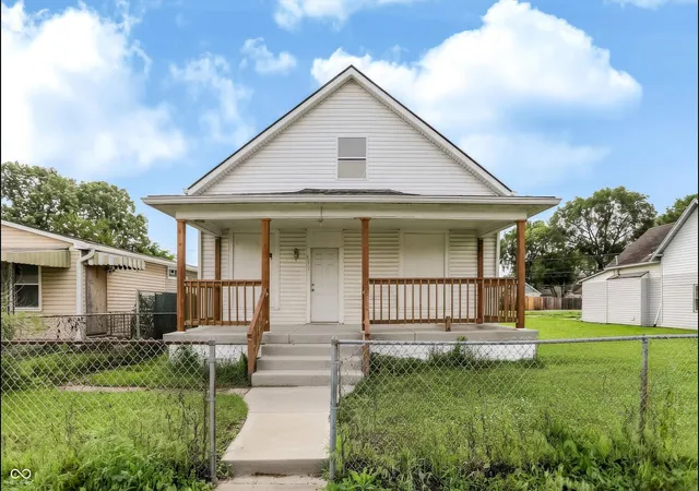 1st image of 817 Division St, Indianapolis, IN 46221 | MLS# 22103124