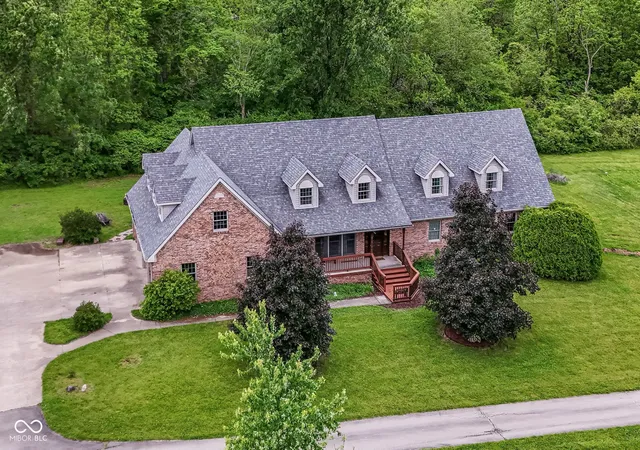 Homes for sale in Elwood, IN | 10261 N State Road 37, Elwood, IN 46036 | MLS# 22103133