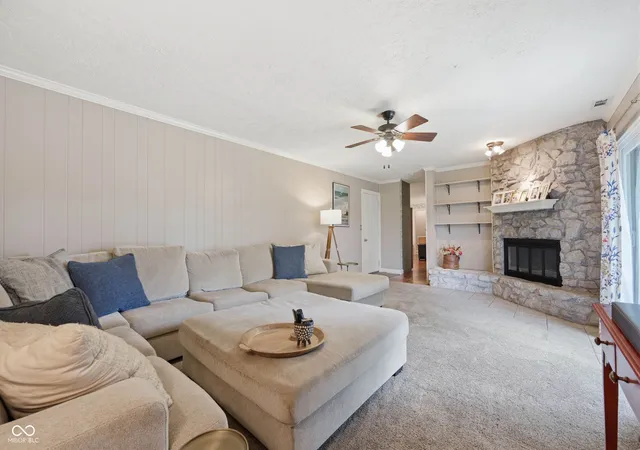 Homes for sale in Muncie, IN | 2215 W Woodmont Dr, Muncie, IN 47304 | MLS# 22103174