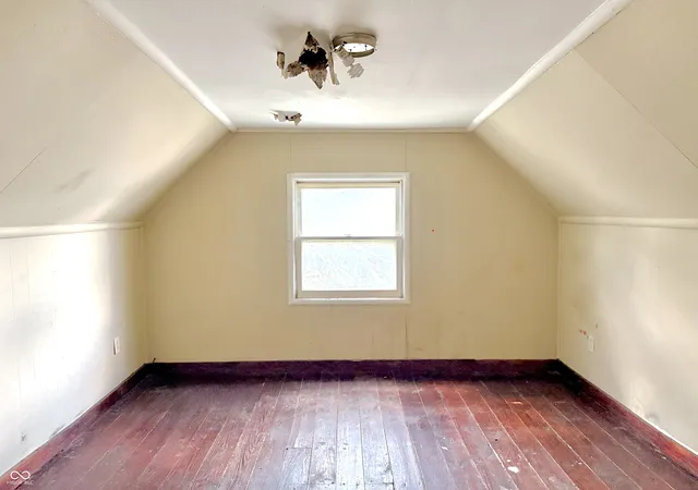 image of 710 Miller Ave, Shelbyville, IN 46176 | MLS# 22103237