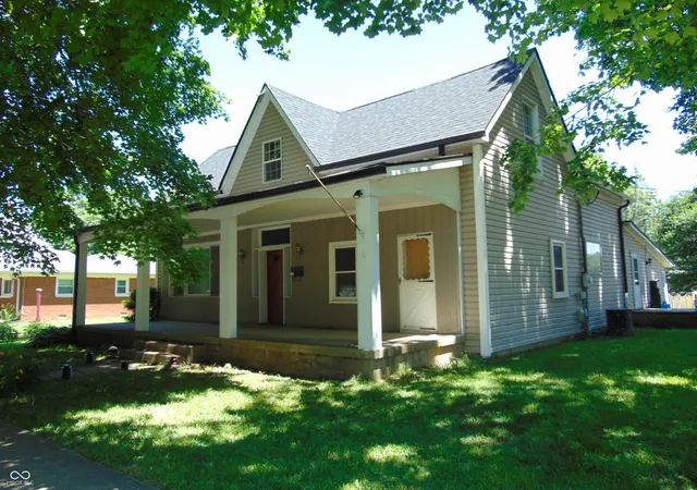 Homes for sale in Thorntown, IN | 225 S Market St, Thorntown, IN 46071 | MLS# 22103241