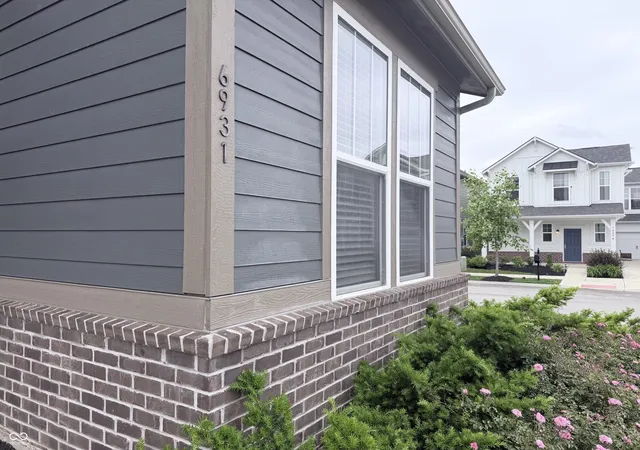 2nd image of 6931 Pickett Pl, Carmel, IN 46033 | MLS# 22103244