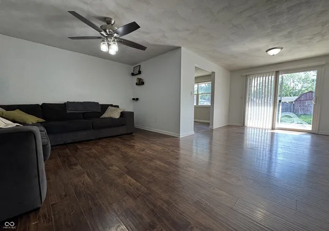 Photo 2 of Single family home for sale at 5218 Fletcher St, Anderson, IN 46013 | MLS# 22103253 | Listing updated on 2026-09-20