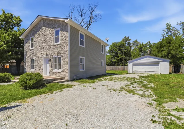 Photo 3 of Single family home for sale at 5030 Elliott Ave, Indianapolis, IN 46201 | MLS# 22103270 | Listing updated on 2026-06-10