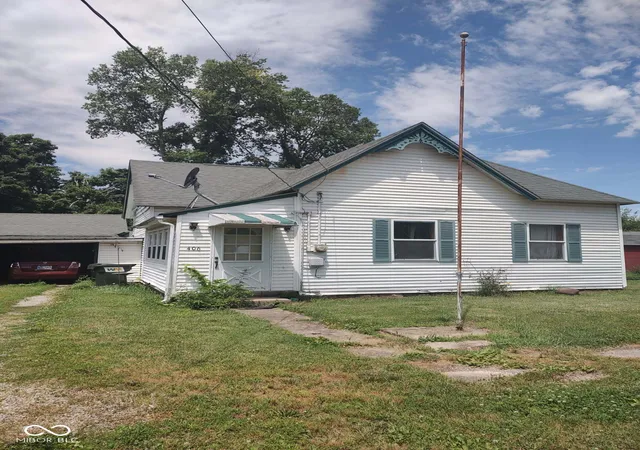 Homes for sale in Carthage, IN | 406 N Walnut St, Carthage, IN 46115 | MLS# 22103303