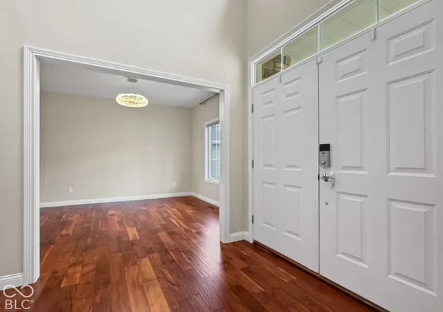 Photo 3 of Single family home for sale at 88 Westbrook Ct, Columbus, IN 47201 | MLS# 22103310 | Listing updated on 2026-09-29
