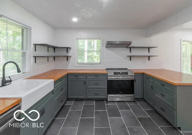 4th image of 2449 Cartersburg Rd, Danville, IN 46122 | MLS# 22103327