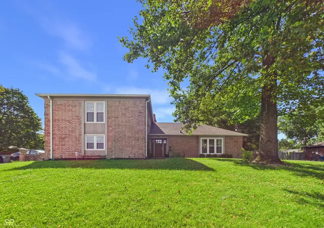 Photo 1 of Single family home for sale at 7931 Buckskin Dr, Indianapolis, IN 46250 | MLS# 22103386 | Listing updated on 2026-08-16