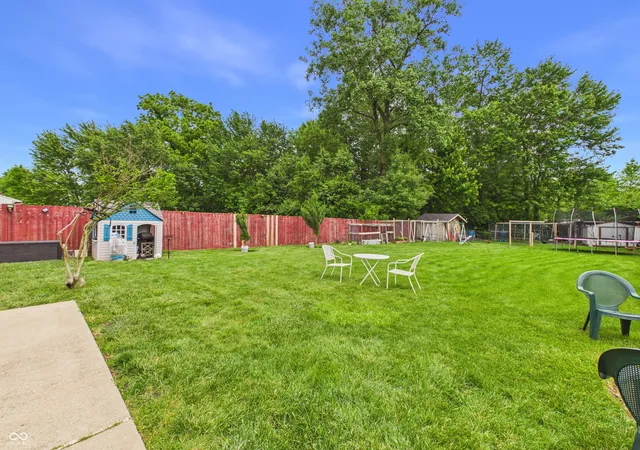 Homes for sale in Indianapolis, IN | 6505 Hazelhatch Dr, Indianapolis, IN 46268 | MLS# 22103388