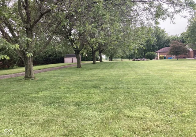 Photo 3 of Single family home for sale at 3073 N 800 West, Greenfield, IN 46140 | MLS# 22103455 | Listing updated on 2026-09-01