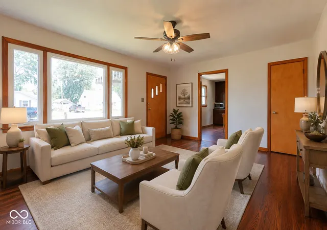 2nd image of 2341 Indiana Ave, Columbus, IN 47201 | MLS# 22103525