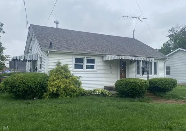 35th image of 2341 Indiana Ave, Columbus, IN 47201 | MLS# 22103525
