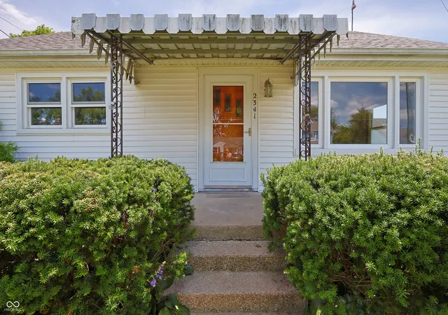 5th image of 2341 Indiana Ave, Columbus, IN 47201 | MLS# 22103525