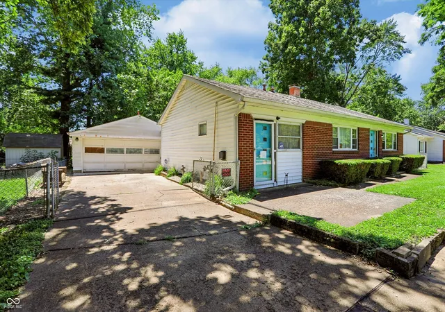 4th image of 6737 Carlsen Ave, Indianapolis, IN 46214 | MLS# 22103554