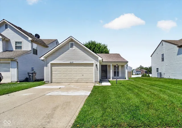 Homes for sale in Indianapolis, IN | 5110 Grand Tetons Dr, Indianapolis, IN 46237 | MLS# 22103566
