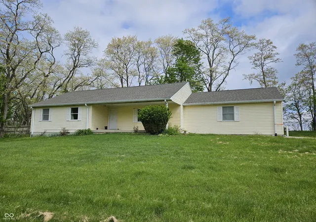Homes for sale in Bainbridge, IN | 6243 E County Road 600 N, Bainbridge, IN 46105 | MLS# 22103638