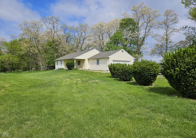 Homes for sale in Bainbridge, IN | 6243 E County Road 600 N, Bainbridge, IN 46105 | MLS# 22103638