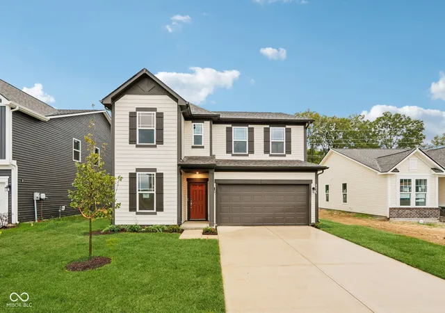 Photo 1 of Single family home for sale at 2054 Black Oak Dr, Shelbyville, IN 46176 | MLS# 22103648 | Listing updated on 2026-09-29