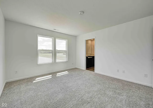 Photo 3 of Single family home for sale at 2057 Black Oak Dr, Shelbyville, IN 46176 | MLS# 22103656 | Listing updated on 2026-09-29