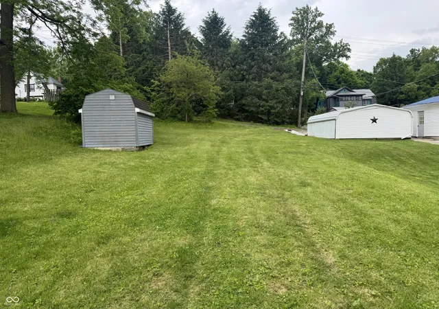 3rd image of 905 E Summit St, Attica, IN 47918 | MLS# 22103698