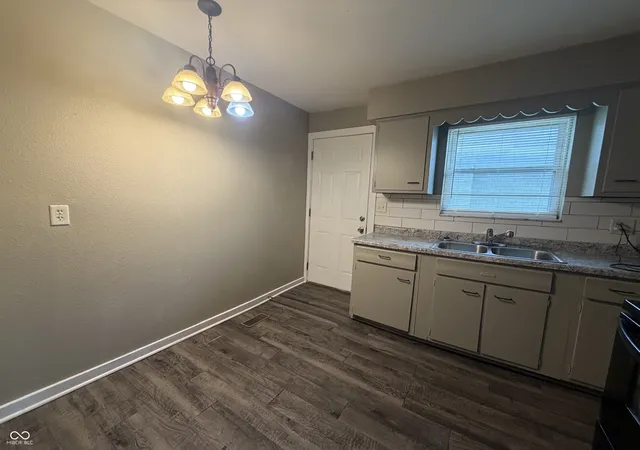 5th image of 2417 N Bolton Ave, Indianapolis, IN 46218 | MLS# 22103718